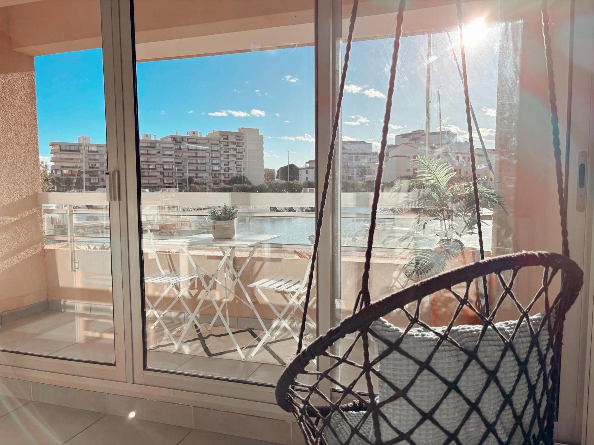 Magnifique T2 Au Calme Avec Une Superbe Vue Sur Le Port كانيه المظهر الخارجي الصورة
